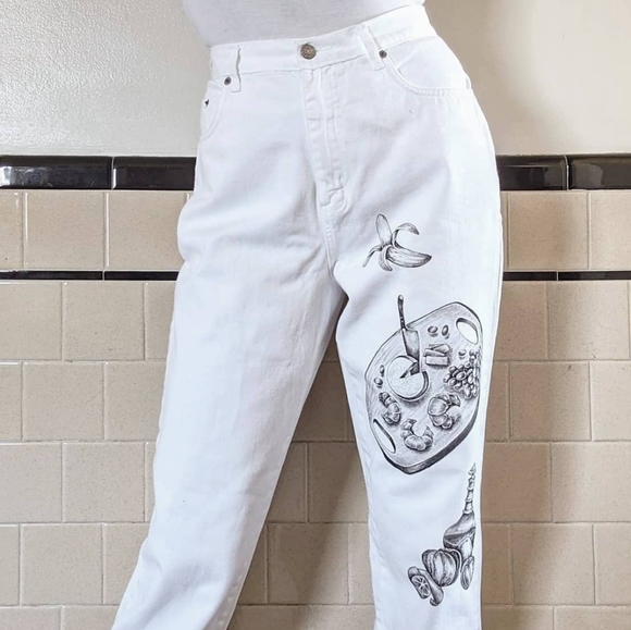 Meet your Posher, Mary - Picture 4 of 10